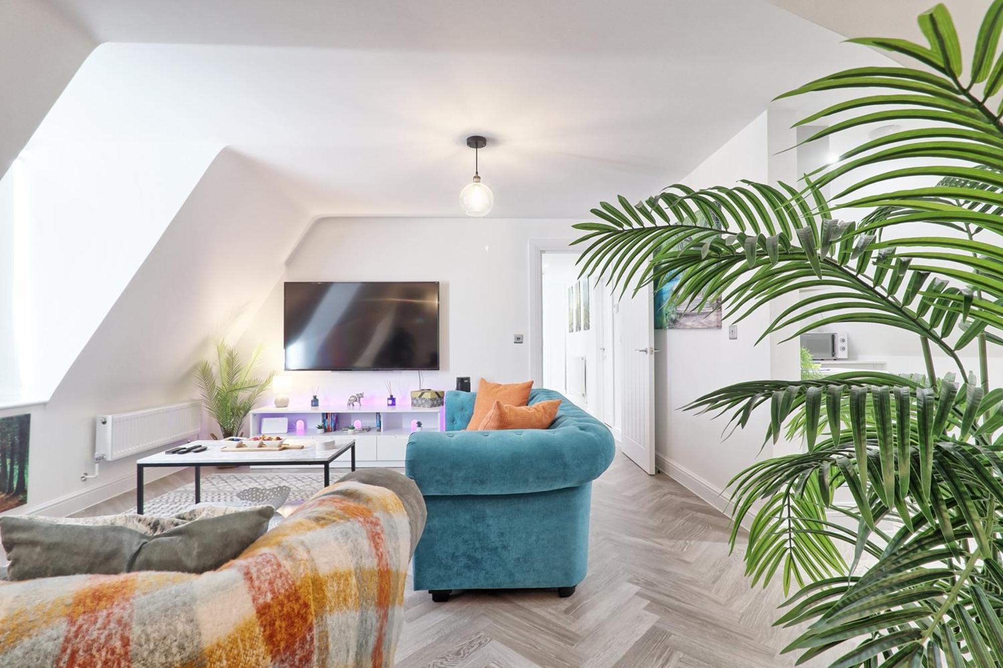 Writtle Massive 4 Bedroom Apartment With Parking In Gorgeous Countryside Location & Short Drive To Chelmsford City Centre Contractors Welcome Eksteriør billede