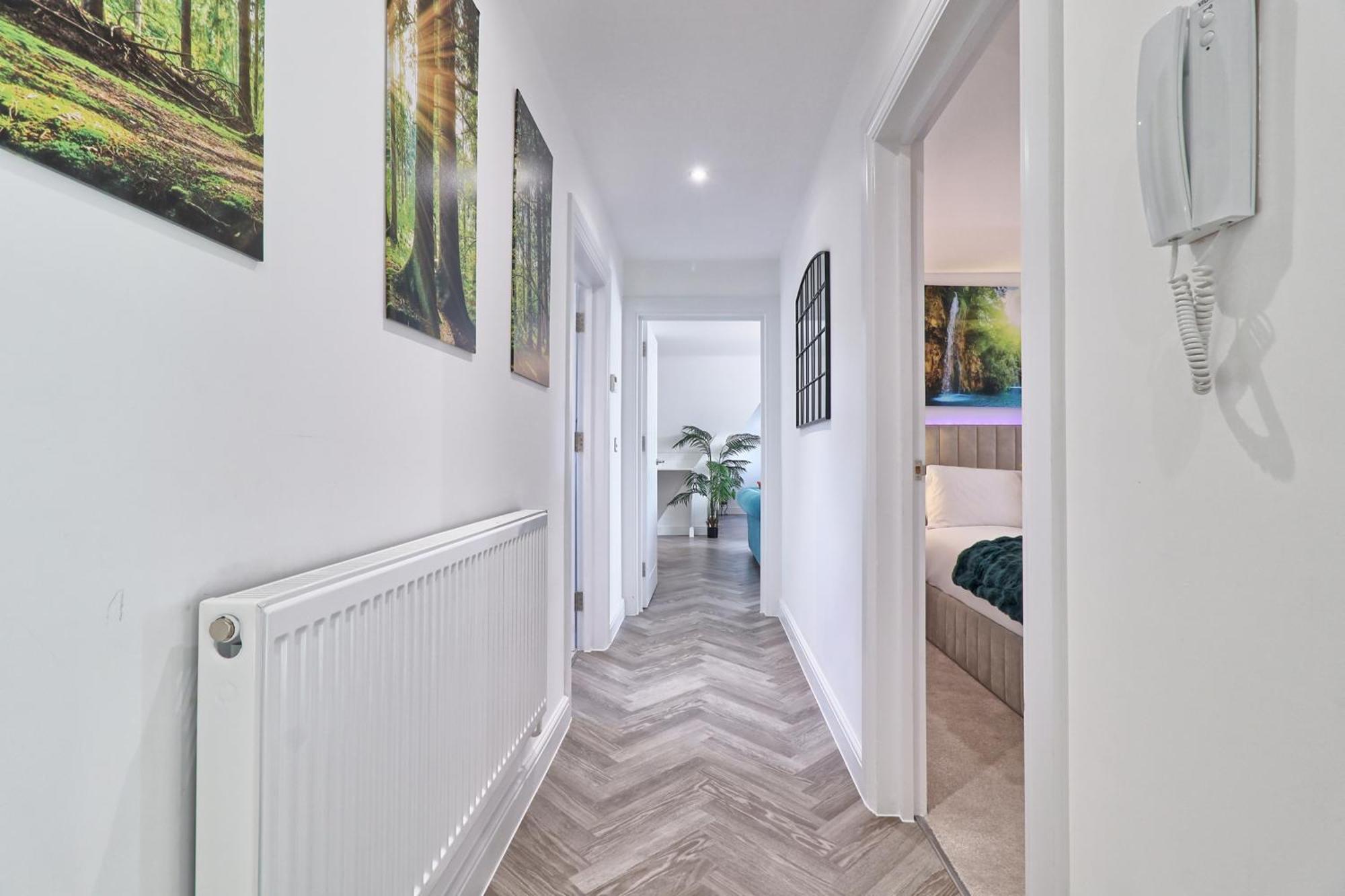Writtle Massive 4 Bedroom Apartment With Parking In Gorgeous Countryside Location & Short Drive To Chelmsford City Centre Contractors Welcome Eksteriør billede
