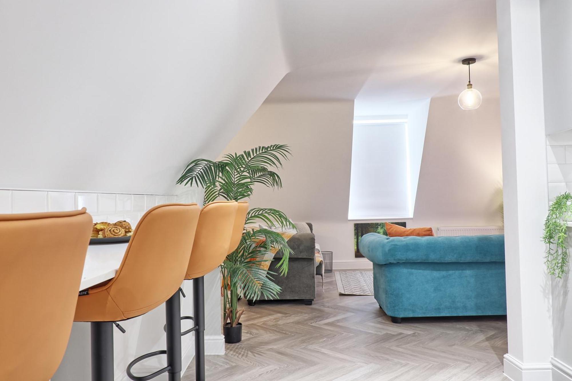 Writtle Massive 4 Bedroom Apartment With Parking In Gorgeous Countryside Location & Short Drive To Chelmsford City Centre Contractors Welcome Eksteriør billede